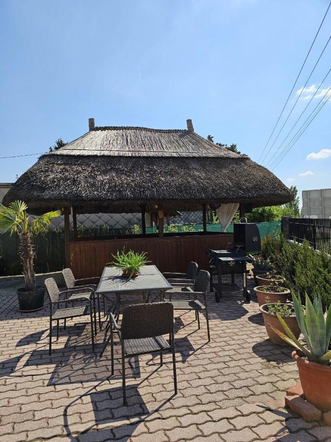 Babi Apartmanhaz Gyenesdias Exterior photo